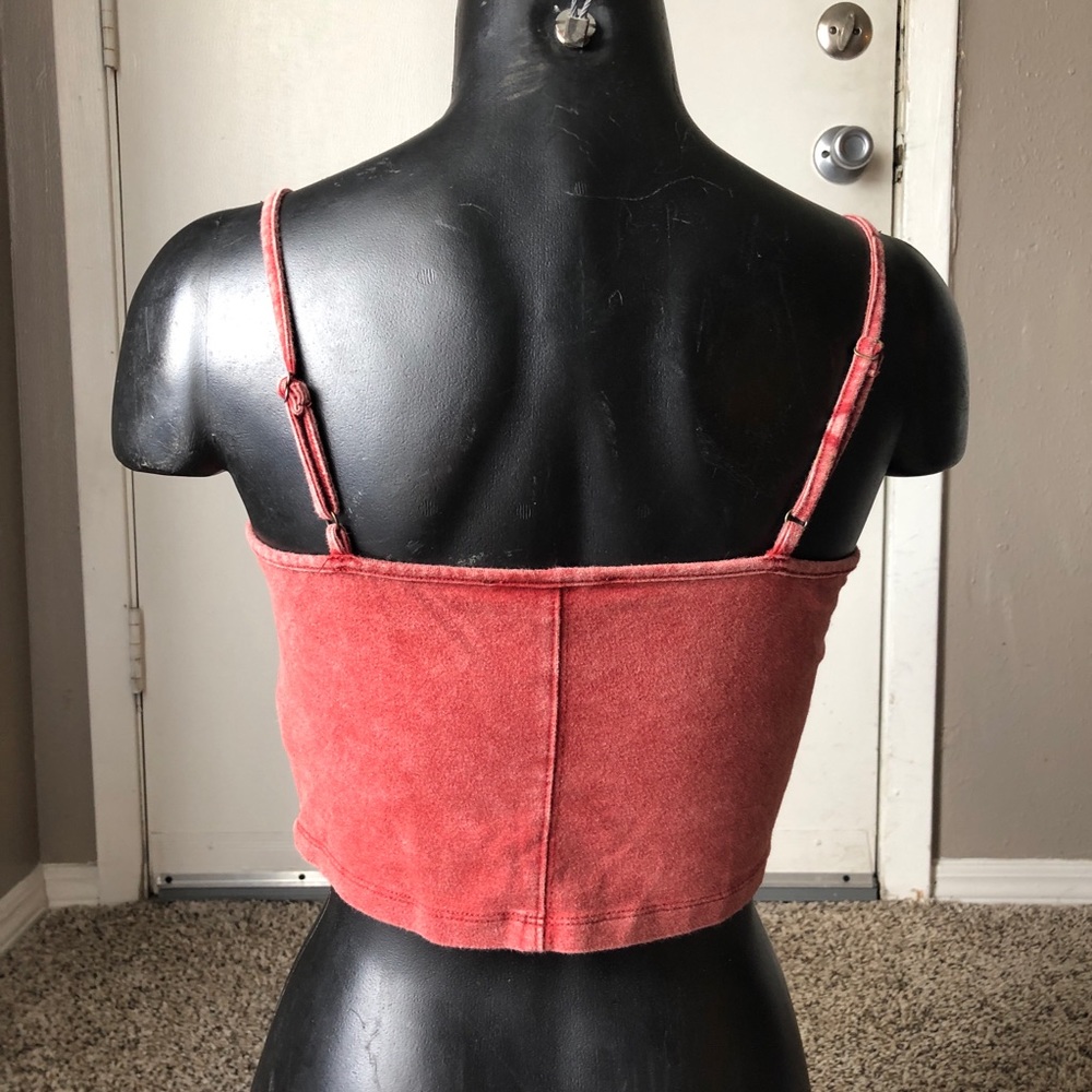 Red Rust Distressed Crop Top - Picture 4 of 5